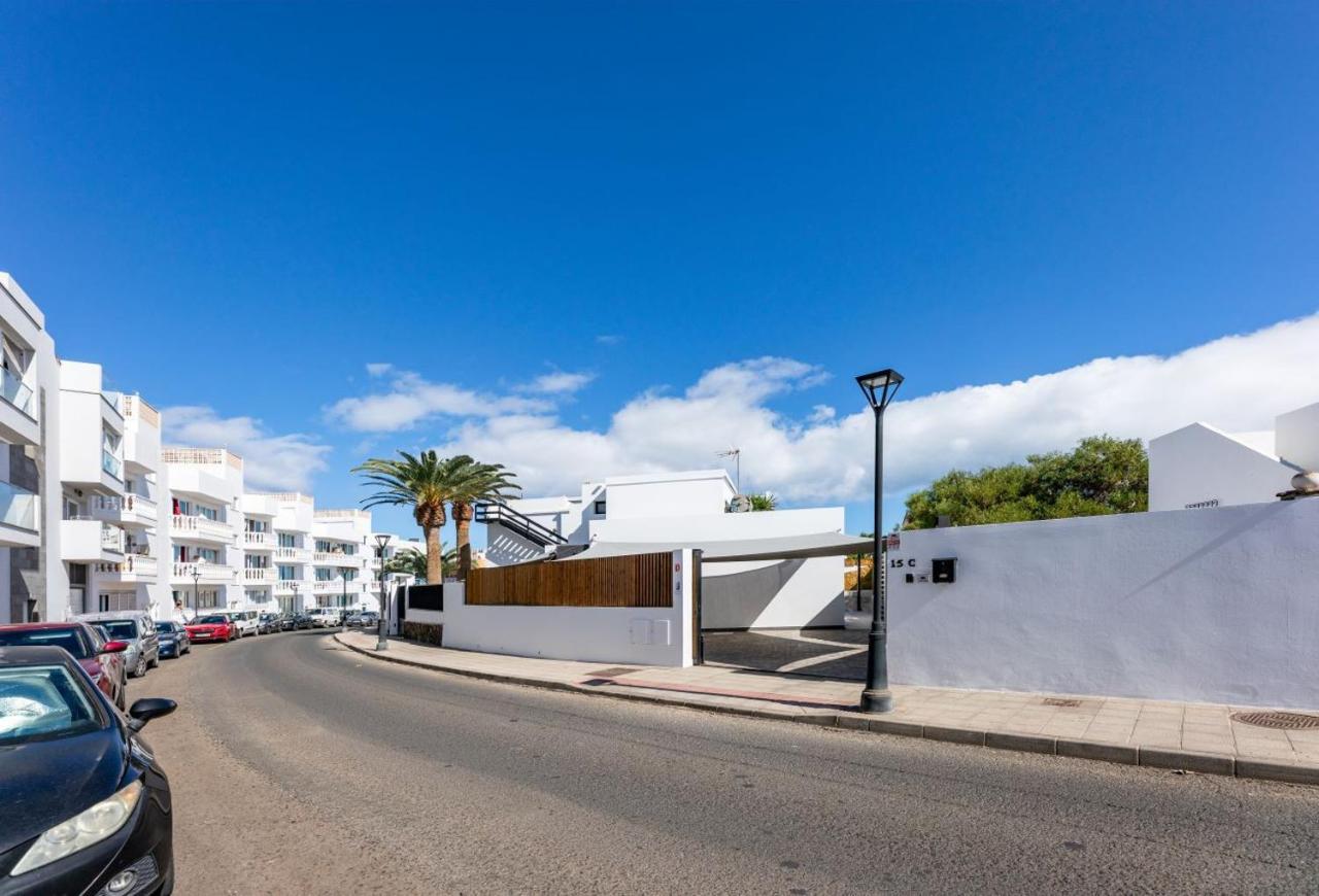 Villa Luxury Sunrise Private Pool Corralejo By Holidays Home Exterior photo