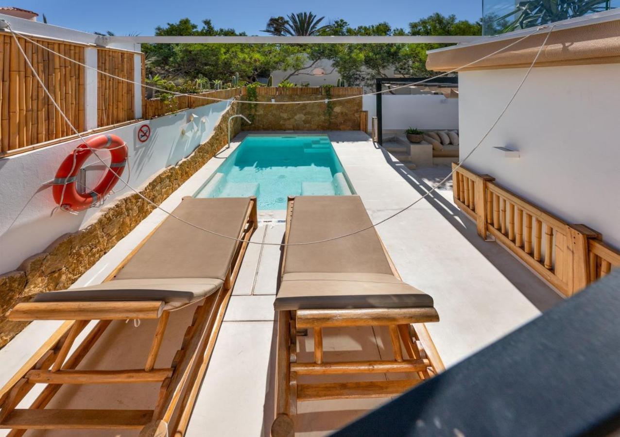 Villa Luxury Sunrise Private Pool Corralejo By Holidays Home Exterior photo